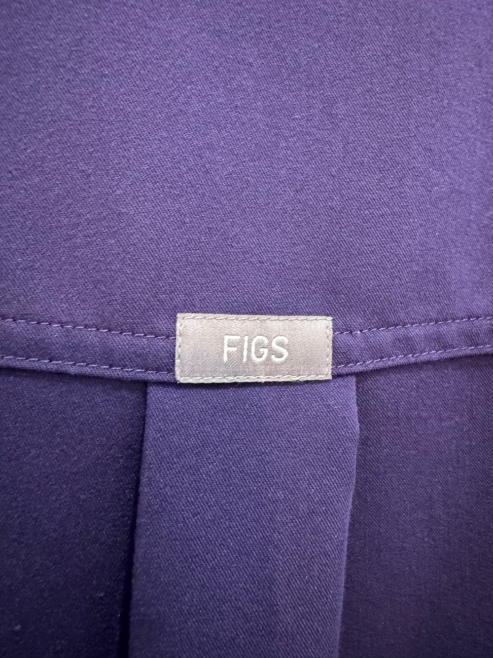 Figs Purple Jam Scrub Set: S Rafaela, MP Dowa - Picture 5 of 14